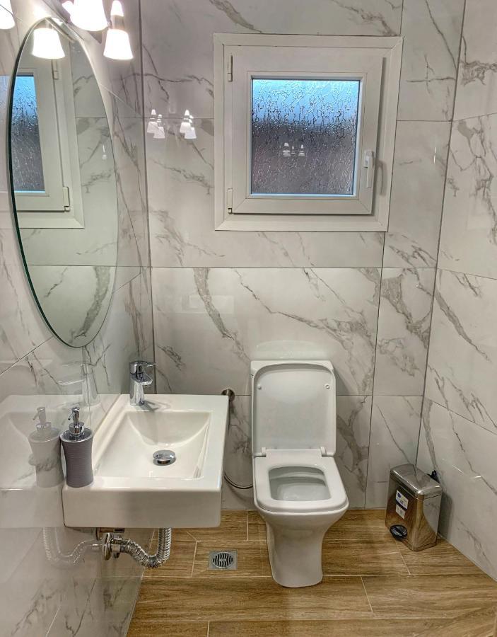 Petite Luxury Urban House Apartman Tríkala Kültér fotó