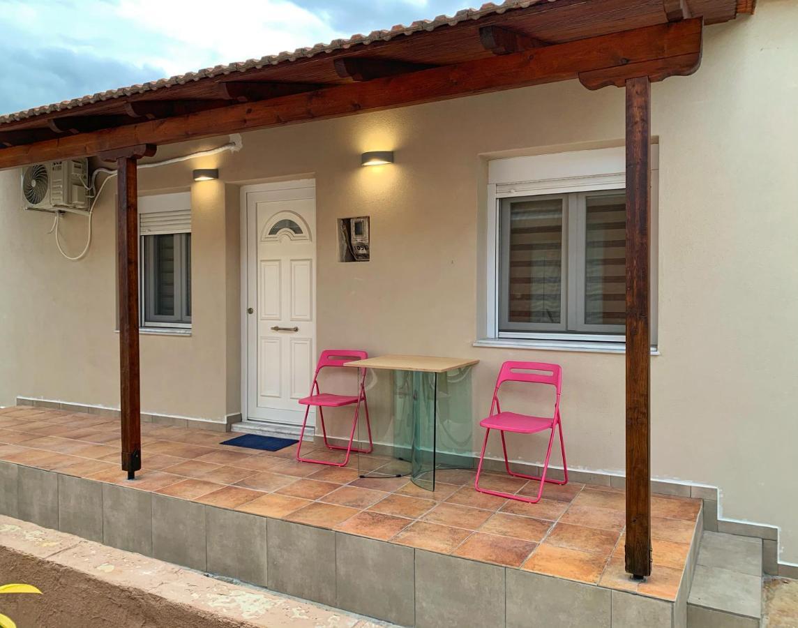 Petite Luxury Urban House Apartman Tríkala Kültér fotó