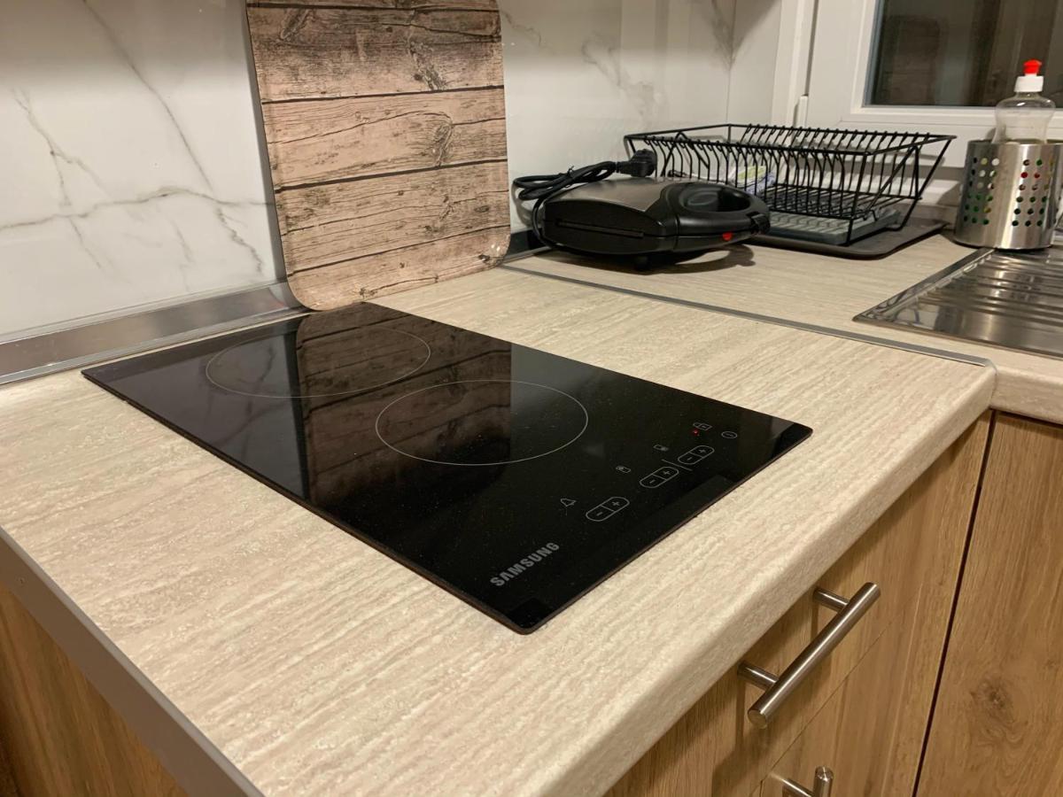 Petite Luxury Urban House Apartman Tríkala Kültér fotó