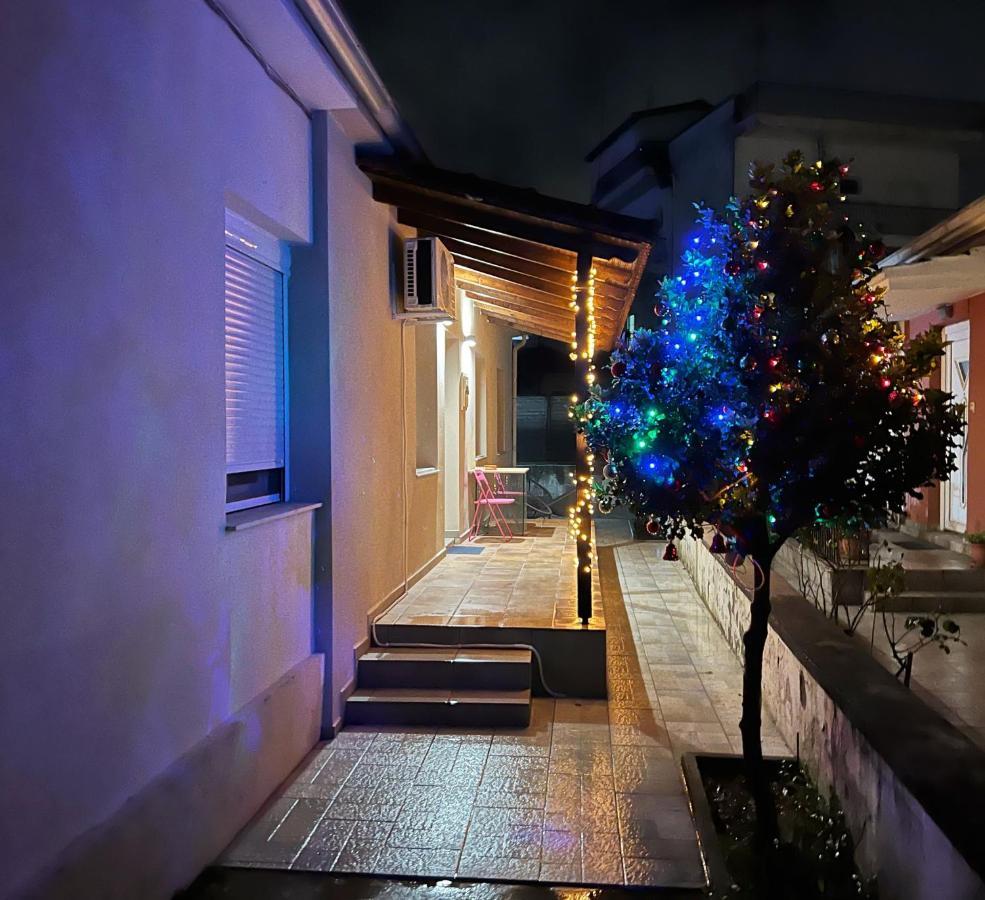 Petite Luxury Urban House Apartman Tríkala Kültér fotó